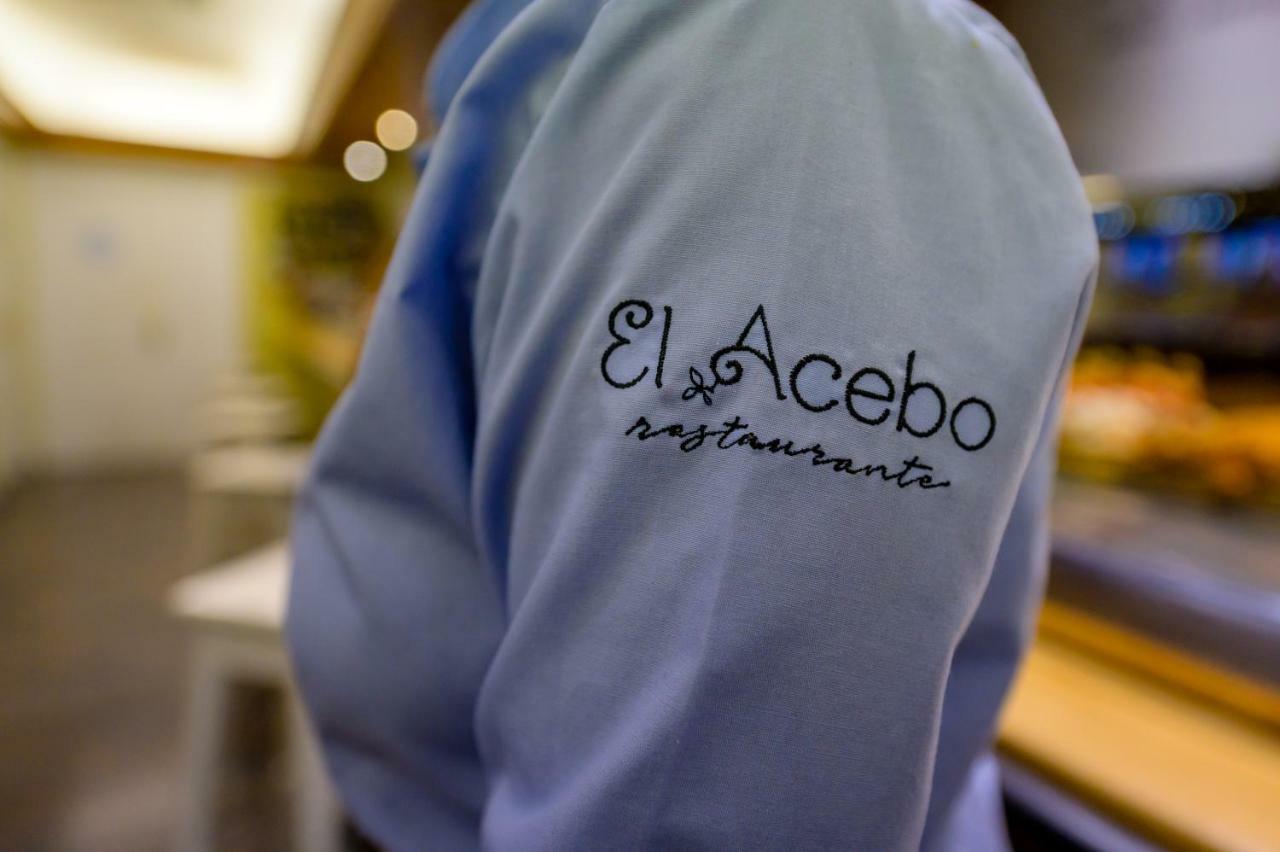 Hotel El Acebo Jaca Extérieur photo